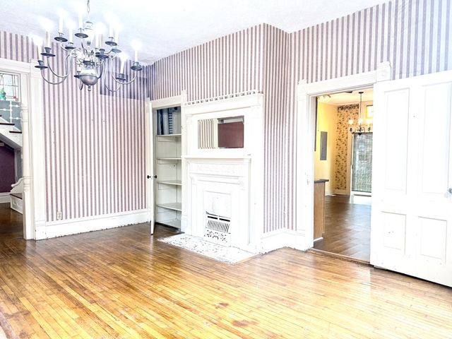 1814 S Main St, Hopkinsville, KY 42240