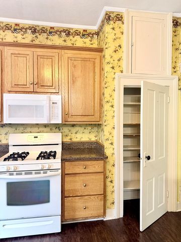 1814 S Main St, Hopkinsville, KY 42240