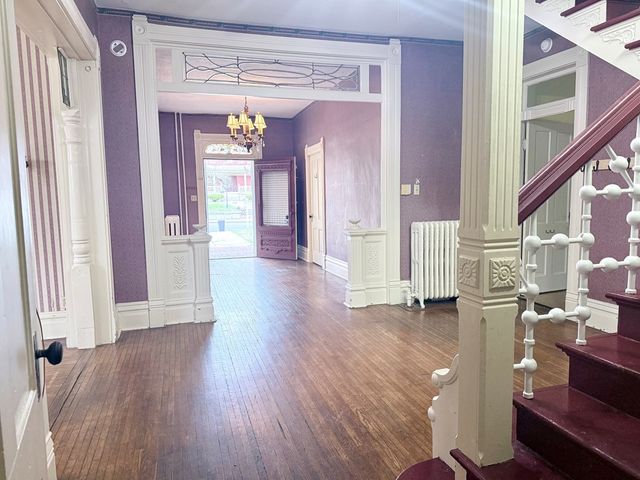 1814 S Main St, Hopkinsville, KY 42240