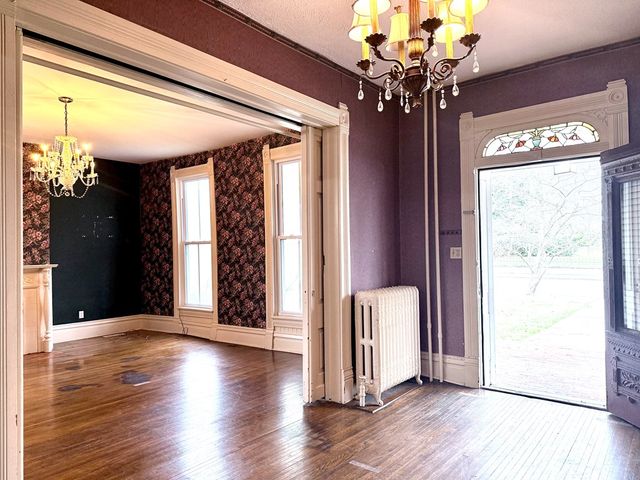 1814 S Main St, Hopkinsville, KY 42240