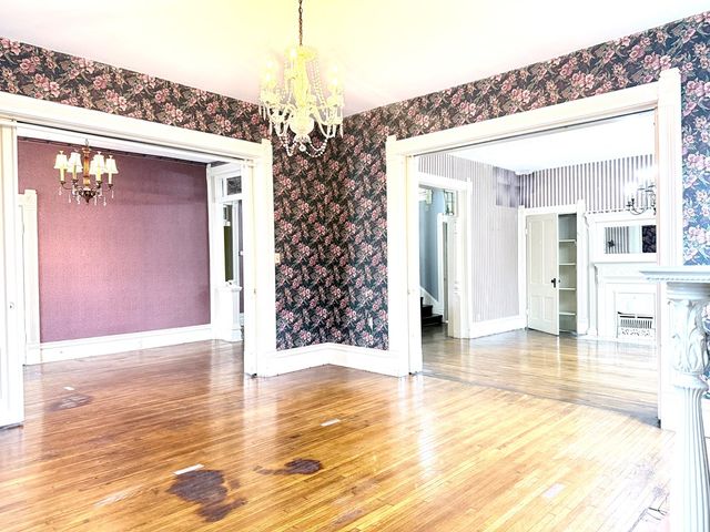 1814 S Main St, Hopkinsville, KY 42240