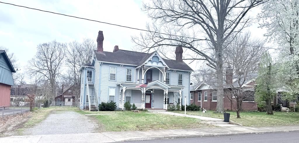 1814 S Main St, Hopkinsville, KY 42240
