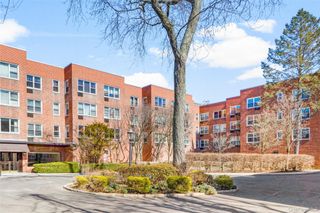 1299 Palmer Avenue 124, Larchmont, NY 10538