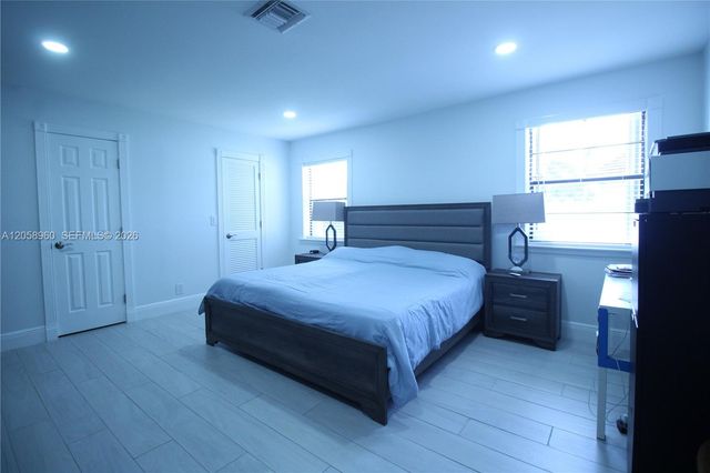 6486 Woodbury Road, Boca Raton, FL 33433