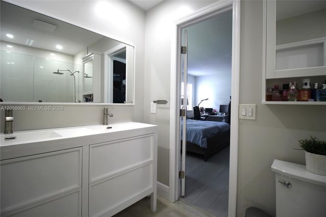 6486 Woodbury Road, Boca Raton, FL 33433