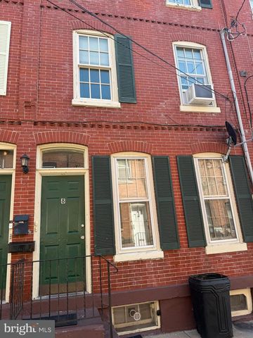 8 PEACE ST, Trenton, NJ 08608