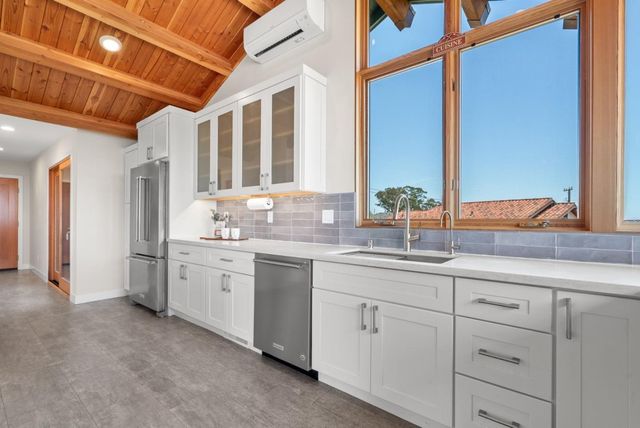 402 Arroyo Seco, Santa Cruz, CA 95060