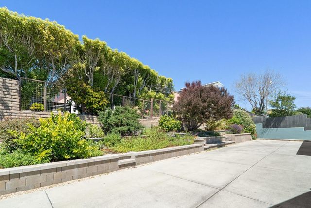 402 Arroyo Seco, Santa Cruz, CA 95060