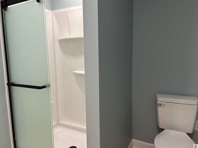 9655 Wedel Ln., West Paducah, KY 42086