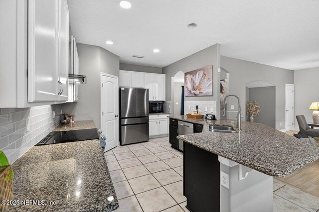 446 MAHONEY LP, Orange Park, FL 32065