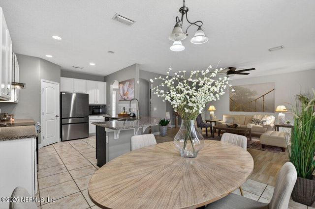 446 MAHONEY LP, Orange Park, FL 32065