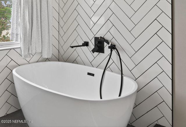 446 MAHONEY LP, Orange Park, FL 32065