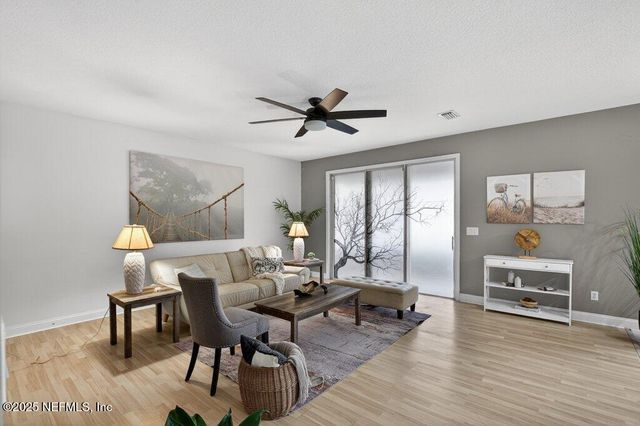 446 MAHONEY LP, Orange Park, FL 32065