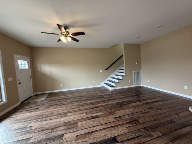 176 Redbird Lane, Lafayette, TN 37083