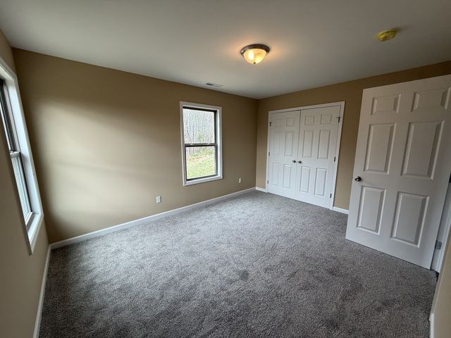 176 Redbird Lane, Lafayette, TN 37083