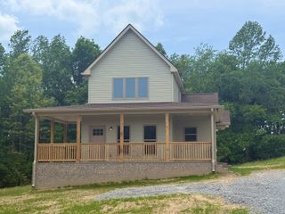 176 Redbird Lane, Lafayette, TN 37083