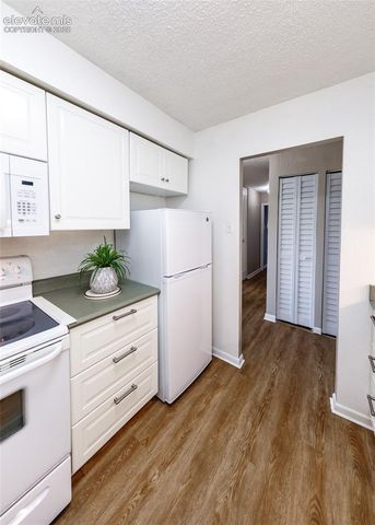 411 Lakewood Circle C502, Colorado Springs, CO 80910