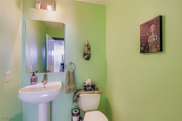 2755 West Pebble Road 319, Las Vegas, NV 89123