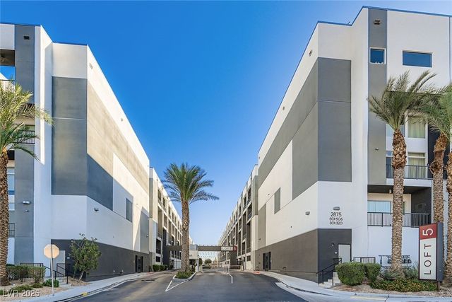 2755 West Pebble Road 319, Las Vegas, NV 89123