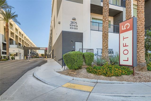 2755 West Pebble Road 319, Las Vegas, NV 89123