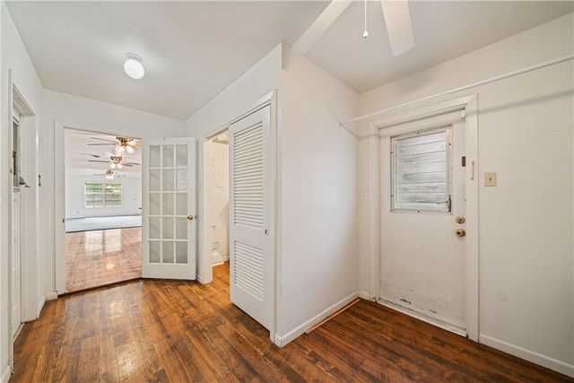 1139 W Lee Ave, Kingsville, TX 78363