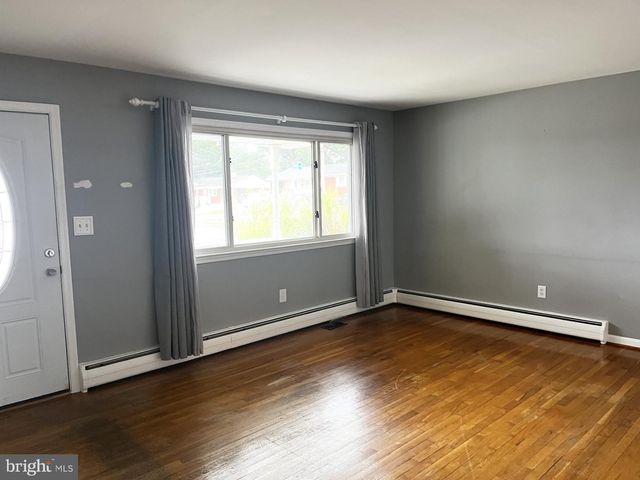 100 CASWELL AVE, Glen Burnie, MD 21061