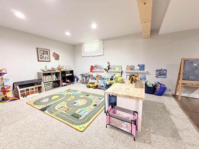 893 Prairie Street, Prairie Du Sac, WI 53578