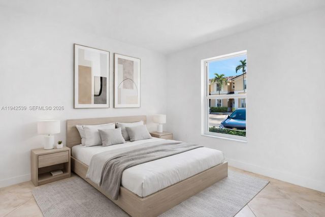 3186 SW 129th Ter 113, Miramar, FL 33027