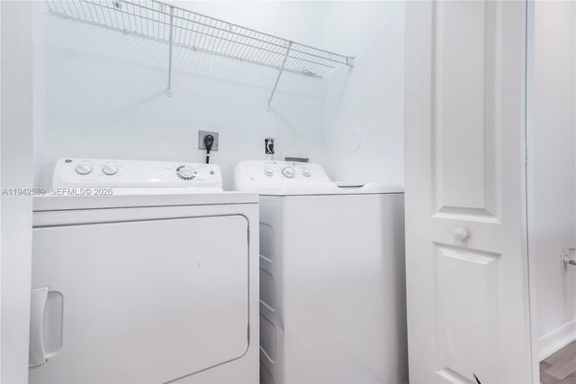 3186 SW 129th Ter 113, Miramar, FL 33027