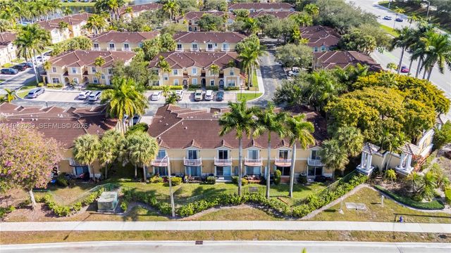 3186 SW 129th Ter 113, Miramar, FL 33027