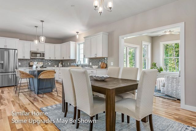 52 The Cliffs at Evergreen Drive, Auburn, NH 03032