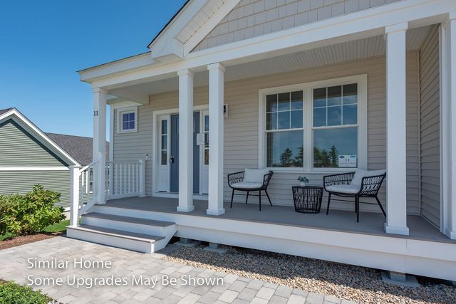 52 The Cliffs at Evergreen Drive, Auburn, NH 03032