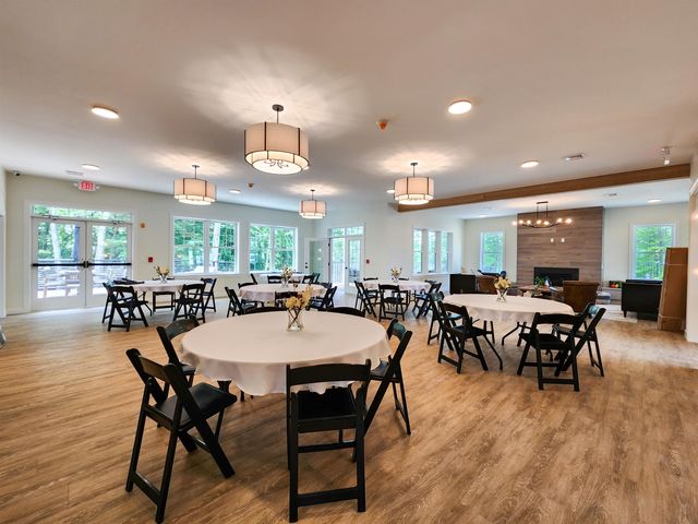 52 The Cliffs at Evergreen Drive, Auburn, NH 03032