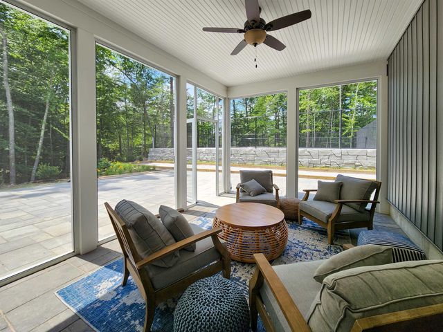 52 The Cliffs at Evergreen Drive, Auburn, NH 03032