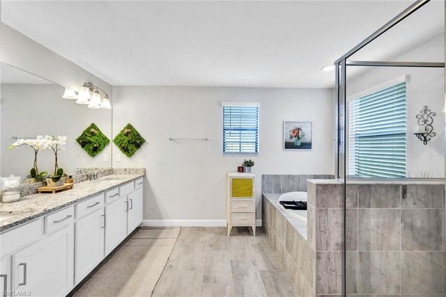 11691 Timber Creek DR, Fort Myers, FL 33913