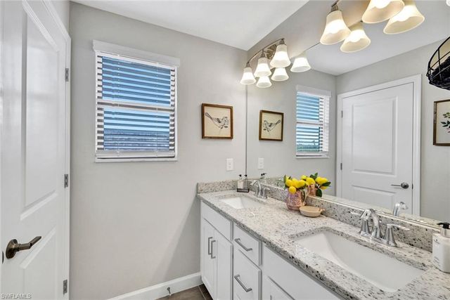 11691 Timber Creek DR, Fort Myers, FL 33913