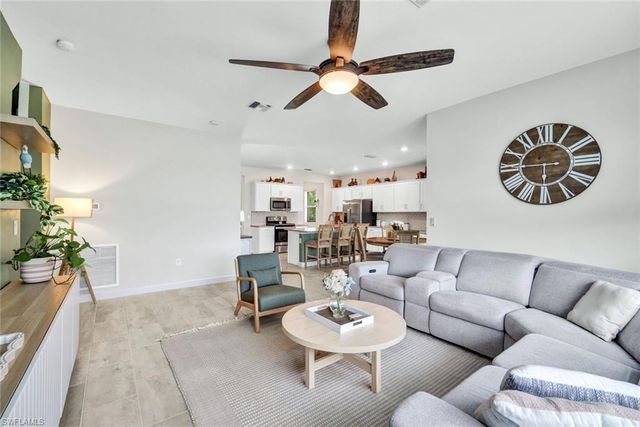 11691 Timber Creek DR, Fort Myers, FL 33913