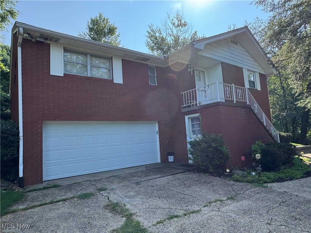 69282 Zelda Avenue, Bridgeport, OH 43912