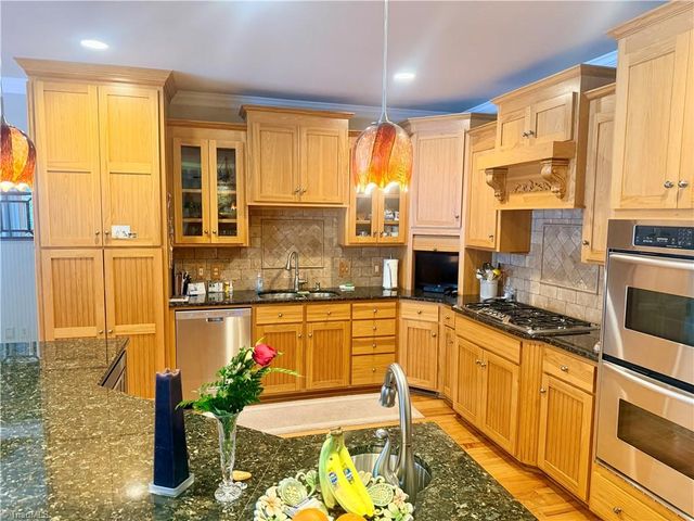 8 N Road Circle, Salisbury, NC 28144