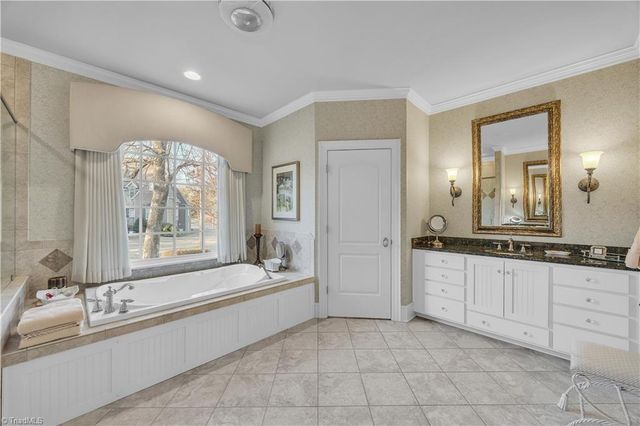 8 N Road Circle, Salisbury, NC 28144