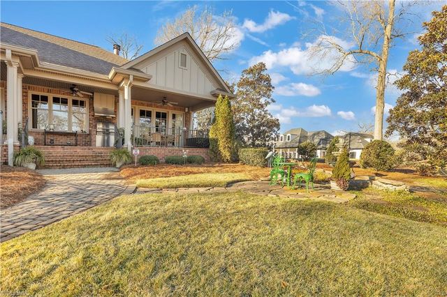 8 N Road Circle, Salisbury, NC 28144