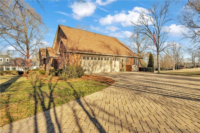 8 N Road Circle, Salisbury, NC 28144