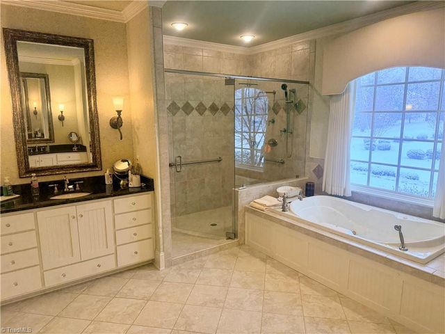 8 N Road Circle, Salisbury, NC 28144