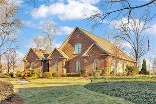 8 N Road Circle, Salisbury, NC 28144