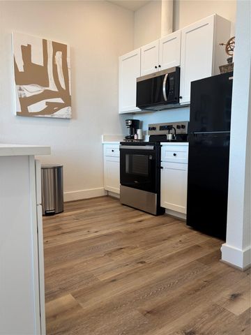 3824 Fulton Street 108, Houston, TX 77009