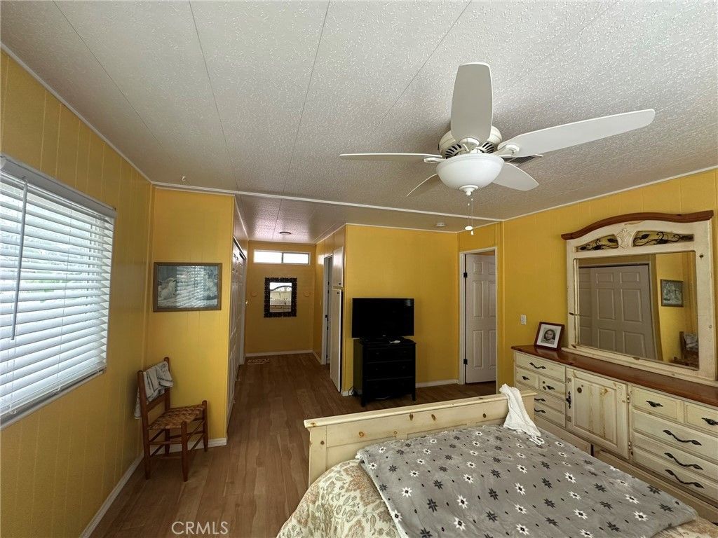 Image 13 of property listing at 24921 Muirlands, Lake Forest, CA 92630