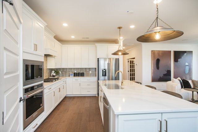 717 Great Basin Drive, Lebanon, TN 37090