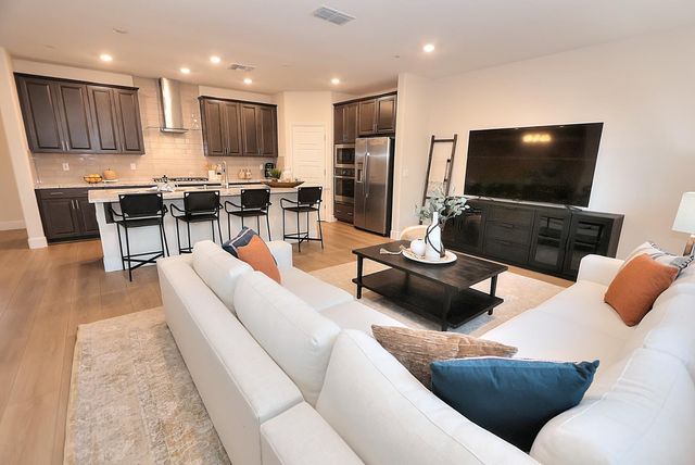 3707 Martina Ave, Sacramento, CA 95835