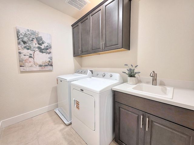 3707 Martina Ave, Sacramento, CA 95835