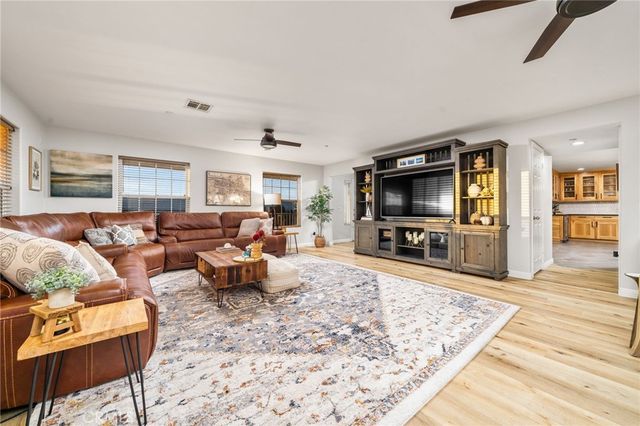 3055 Tyler, Riverside, CA 92503